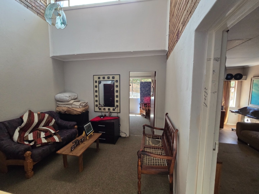  Bedroom Property for Sale in Bult North North West